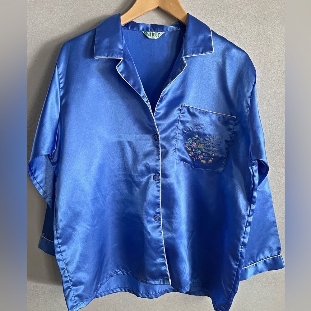 Vintage Satin Cosmo Pajama Shirt Blue Floral Embroidered Lounge Blouse M Pj’s
